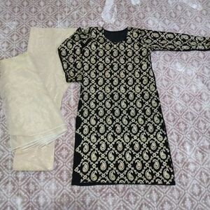 Black and Cream Velvet Salwar Kameez 3pcs Used In Great Condition